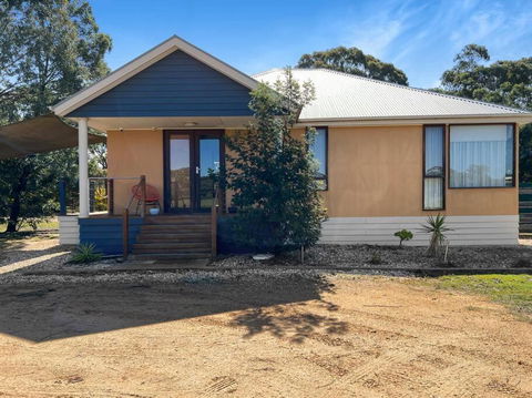 Aurora Cottages - Six Seasons - Great Ocean Road Tourism 2