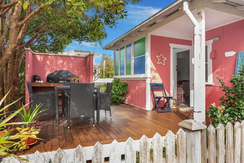 Atlantis Retro Beachside Couples Retreat - Great Ocean Road Tourism 0