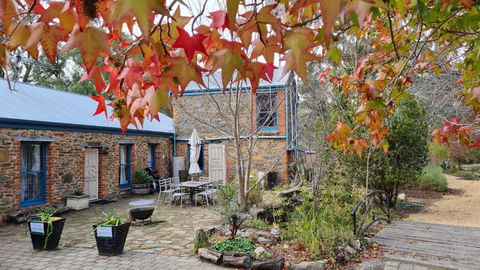 BAROSSA HILLS COTTAGES - Great Ocean Road Tourism 0
