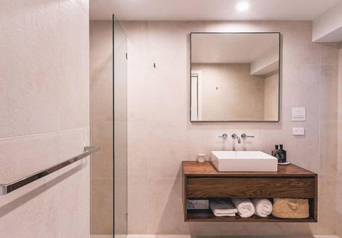 BAY PROPERTIES . Bridgewood - Great Ocean Road Tourism 4