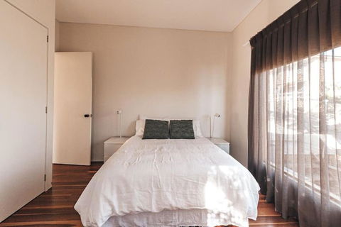 BAY PROPERTIES . The Big Chill - Great Ocean Road Tourism 4