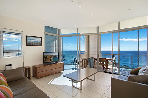 Blue C Coolangatta - Great Ocean Road Tourism 0