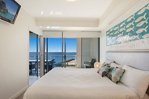 Blue C Coolangatta - Great Ocean Road Tourism 2