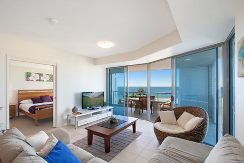 Blue C Coolangatta - Great Ocean Road Tourism 3