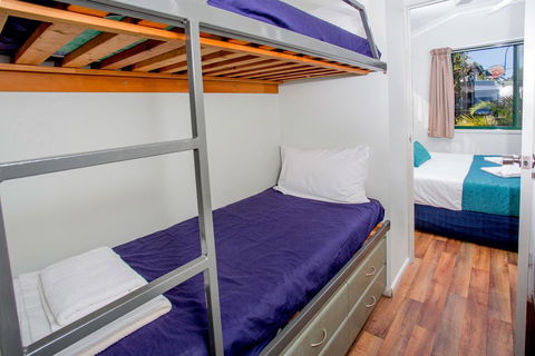 NRMA Bowen Beachfront Holiday Park - Great Ocean Road Tourism 15