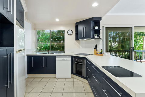 Noosa Riviera Resort - Great Ocean Road Tourism 30