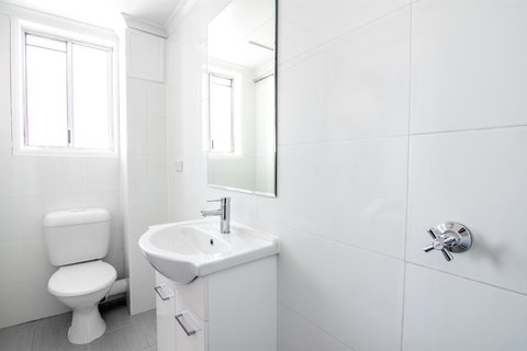 Burleigh Gold Coast Motel - Great Ocean Road Tourism 13