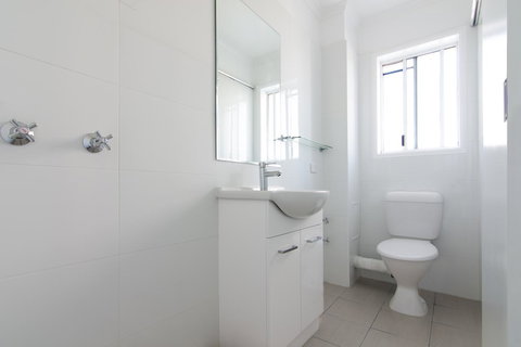 Burleigh Gold Coast Motel - Great Ocean Road Tourism 14