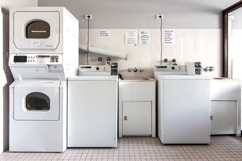 Burleigh Gold Coast Motel - Great Ocean Road Tourism 28