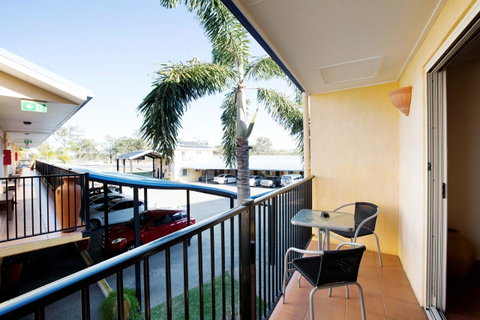 Glenmore Tavern - Great Ocean Road Tourism 10