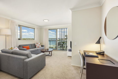 Quest Breakfast Creek - Great Ocean Road Tourism 17