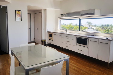 Hinchinbrook Holiday Apartments - Great Ocean Road Tourism 2