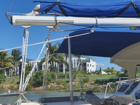 Hinchinbrook Holiday Apartments - Great Ocean Road Tourism 31