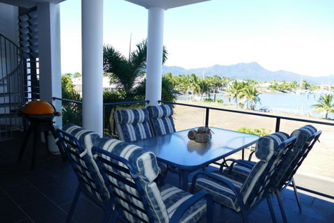 Hinchinbrook Holiday Apartments - Great Ocean Road Tourism 8