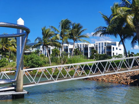 Hinchinbrook Holiday Apartments - Great Ocean Road Tourism 30