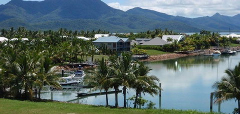 Hinchinbrook Holiday Apartments - Great Ocean Road Tourism 6