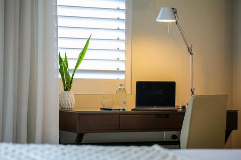 The Point Brisbane Hotel - Great Ocean Road Tourism 24