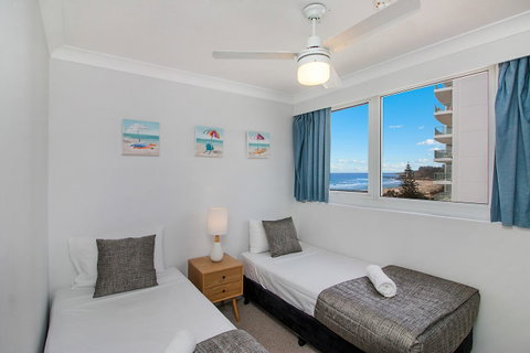 Meridian Tower Kirra Beach - Great Ocean Road Tourism 2