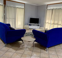 Bees Place - 3 bedroom home on 10 acres of land with distant ocean views - Great Ocean Road Tourism