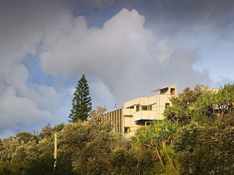 Aquila - Great Ocean Road Tourism 8