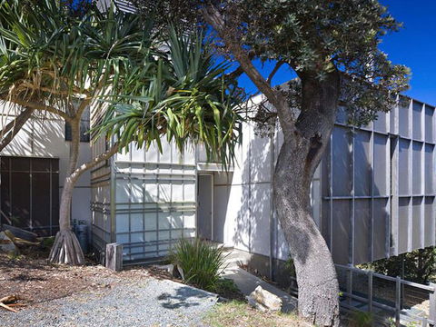 Aquila - Great Ocean Road Tourism 0