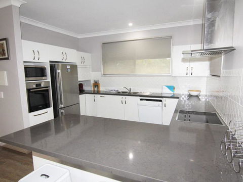 Beachside By Discover Stradbroke - Great Ocean Road Tourism 6