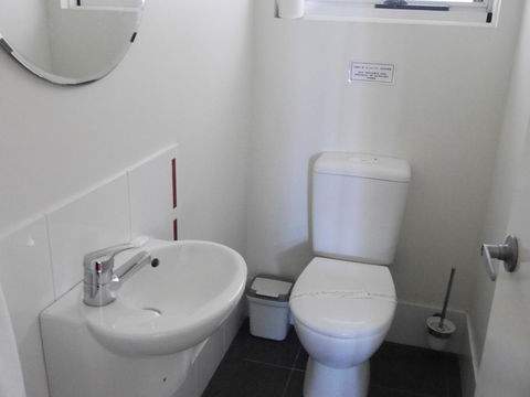 A AAA C-SHACK - Great Ocean Road Tourism 16