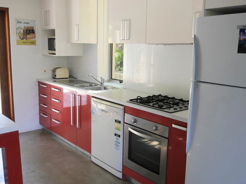 A AAA C-SHACK - Great Ocean Road Tourism 10