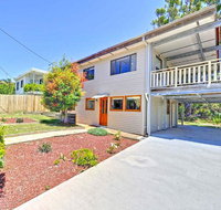 'Beach Break 2' 2/10 Lionel St - downstairs unit with Aircon - Great Ocean Road Tourism