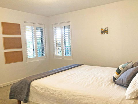 'Mooring One Downstairs', 23 Shoal Bay Rd - Fantastic Ground Floor Duplex With Views, WIFI And Air Conditioning - Great Ocean Road Tourism 3