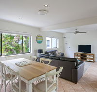'Pandanus Cove' Apartment 5 - Great Ocean Road Tourism