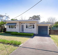 'Shoalz' 28 Rigney Street - Renovated Pet Friendly Cottage  Boat Parking - Great Ocean Road Tourism
