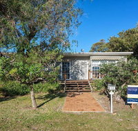 'The Croft' 11 Boulder Bay Rd - Cosy Beach House with Aircon  only 270m to the Beach - Great Ocean Road Tourism