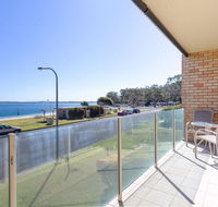 1 'Little Hut' 20 Kurrawa Close - Spectacular Water Views NBN  Air Conditioned - Great Ocean Road Tourism