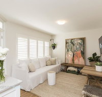 1 Bdrm Manly Beachside Apt With Parking - Great Ocean Road Tourism