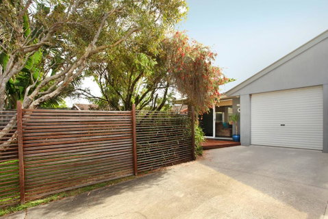1/882 David Low Way Marcoola - 500 Bond, Linen Included, Pet Friendly - Great Ocean Road Tourism 0