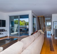 10 Sands Bvd - Great Ocean Road Tourism