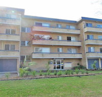 11 'Silvana Court' 26 Ajax Avenue - close to the water and clubs - Great Ocean Road Tourism