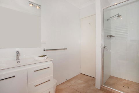 11 Dalmor Court, Coolum Beach - Pet Friendly, Linen Supplied, 500 BOND - Great Ocean Road Tourism 3