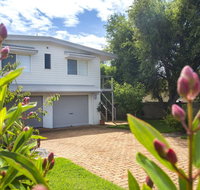 11 Riley St - Stylishly Modern - Great Ocean Road Tourism