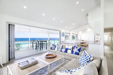 2 Arakoon Crescent - Great Ocean Road Tourism 1