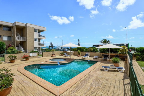 2 Bedroom Top Floor Unit - Ocean Views And Pool - Great Ocean Road Tourism 3