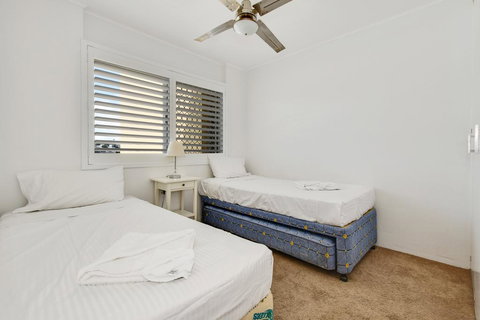 2 Bedroom Top Floor Unit - Ocean Views And Pool - Great Ocean Road Tourism 1