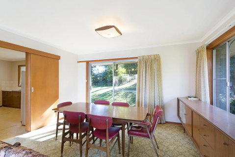 2 Water Crescent - Retro Haven - Great Ocean Road Tourism 2