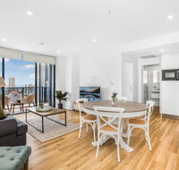 2-Bed Beach Apartment with Pool Parking and Balcony - Great Ocean Road Tourism