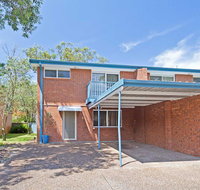 2/10 Catalina Close - Walk to Shoal Bay Beach - Great Ocean Road Tourism