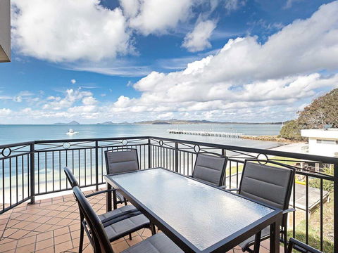 2/137 Soldiers Point Road - Luxury Unit On The Waterfront With Aircon And Free Unlimited Wi Fi - Great Ocean Road Tourism 0