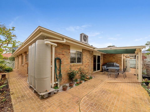 2/3 Wyndham Ave,Cowes - Great Ocean Road Tourism 3