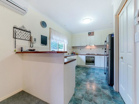 2/3 Wyndham Ave,Cowes - Great Ocean Road Tourism 2