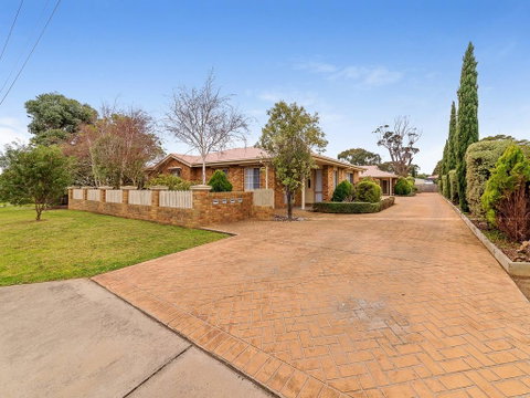 2/3 Wyndham Ave,Cowes - Great Ocean Road Tourism 0